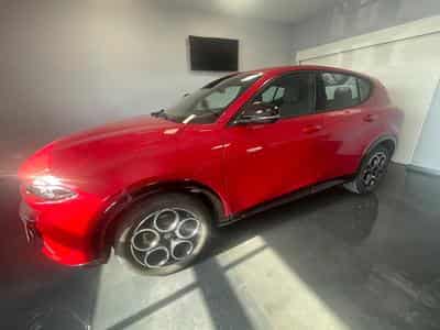 Alfa-Romeo Tonale 1.5 HYBRID SPRINT (2024) - Foto 2