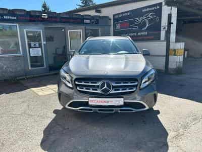 Mercedes GLA 200 CDI 7G-TRONIC 136CV (2017) - Photo 3
