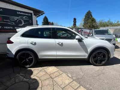 Porsche Cayenne S 4.2 TDI 385CV PANORAMA 21" (2016) - Photo 7