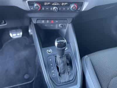 Audi A1 Sportback 30 TFSI S-tronic S-Line (2021) - Foto 9