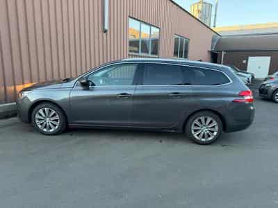 Peugeot 308 SW 1.5 HDI 130CH ALLURE (2020) - Photo 5