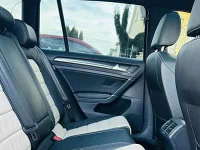 VW Golf 7 R Variant (2016) - Foto 12