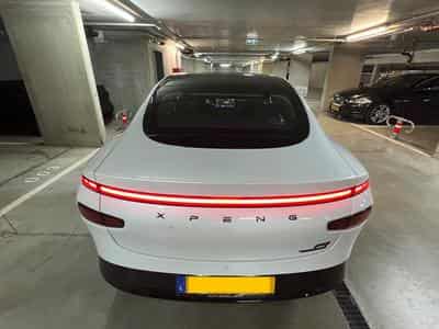 Xpeng P7 AWD Performance (2025) - Foto 2