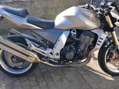 Kawasaki Z1000 SX (2005) - Photo 1