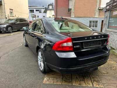 Volvo S80 D5 AWD -185 CV (2009) - Photo 4