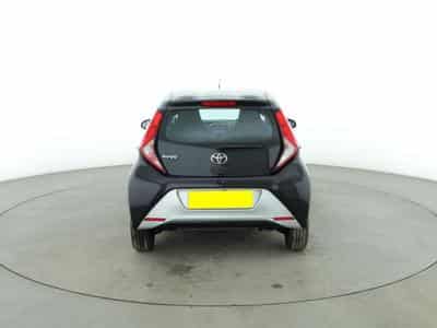Toyota Aygo 5-Gang AutomatMultiMode Team Deutschland (2020) - Photo 2