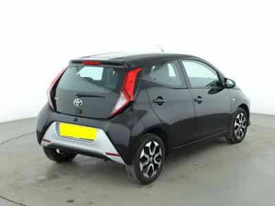 Toyota Aygo 5-Gang AutomatMultiMode Team Deutschland (2020) - Photo 4