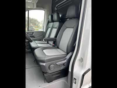 VW Crafter 30 2.0 TDI (2026) - Photo 5
