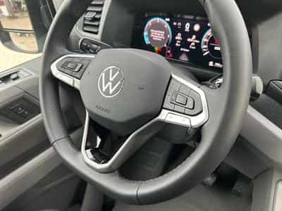 VW Crafter 30 2.0 TDI (2026) - Photo 8