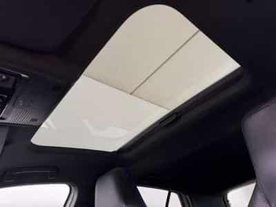 VW Golf R (2023) - Foto 13