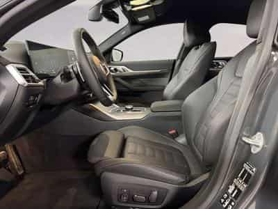 BMW 420 d xDrive HiFi DAB RFK Tempomat (2025) - Foto 9