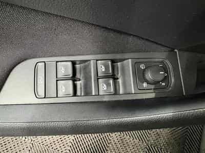 Skoda Kamiq Selection 1.0 TSI 115 DSG7 (2025) - Foto 10