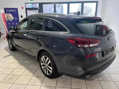 Hyundai i30 SW 1.6 CDRi MHEV Executive (2021) - Photo 3