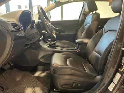 Hyundai i30 SW 1.6 CDRi MHEV Executive (2021) - Photo 9