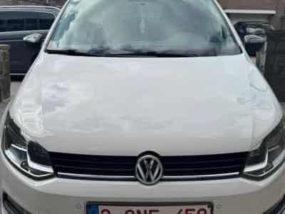 VW Polo 1.0 MPI (2014) - Photo 1