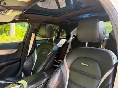 Mercedes C 63 AMG S (2016) - Photo 4