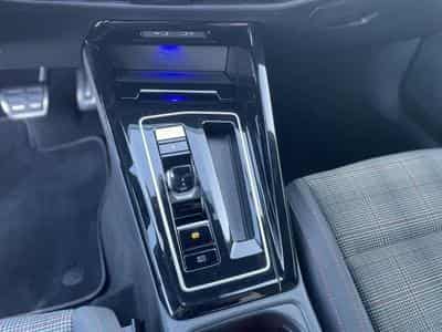 VW Golf 8 GTI 2.0 TSI DSG7 (2023) - Photo 9