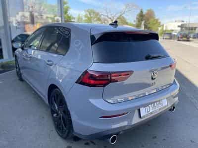 VW Golf 8 GTI 2.0 TSI DSG7 (2023) - Photo 15