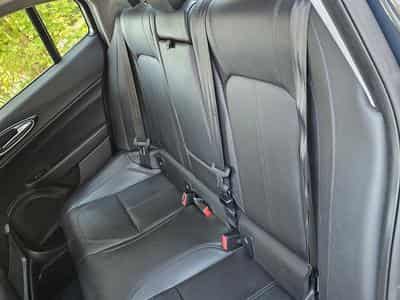 Alfa-Romeo Giulia 200cv (2018) - Photo 10