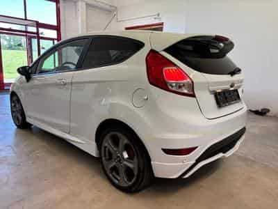 Ford Fiesta ST (2016) - Photo 4