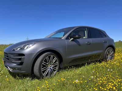 Porsche Macan TURBO (2015) - Foto 2