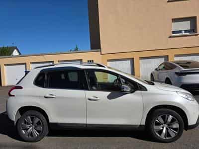 Peugeot 2008 Allure (2016) - Foto 5
