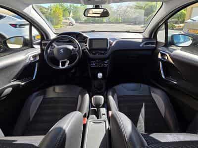 Peugeot 2008 Allure (2016) - Foto 14