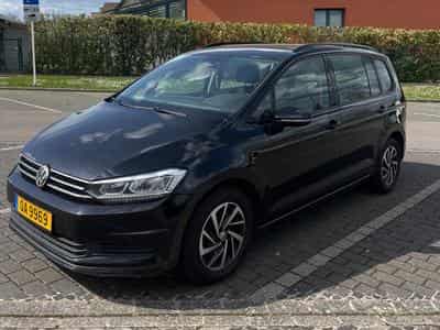VW Touran 1.6 Bluemotion Diesel (2018) - Photo 1