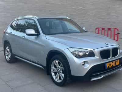 BMW X1 Bmw X1 20i -Xdrive  (4x4) 184 Ch (2013) - Foto 1