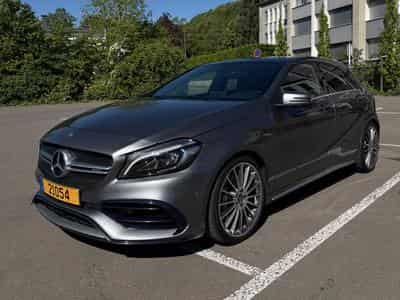 Mercedes A 45 AMG (2017) - Photo 1