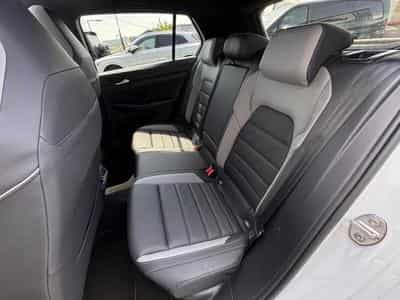 VW Golf 8 GTD 2.0L TDI SCR 200CV (2024) - Photo 15