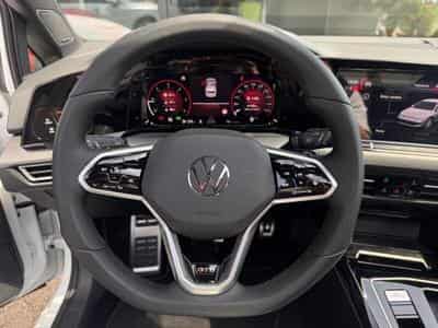 VW Golf 8 GTD 2.0L TDI SCR 200CV (2024) - Photo 5