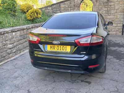 Ford Mondeo 2,0 Diesel 136CV (2011) - Foto 1