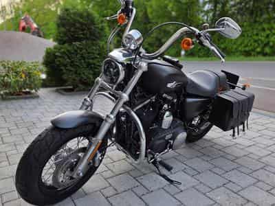 Harley-Davidson Custom XL 1200 Custom CB (2016) - Photo 1