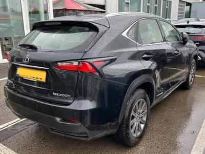 Lexus NX NX300h (2017) - Photo 1