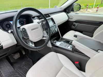 Land-Rover Discovery 3.0 TD6 HSE (2018) - Photo 5