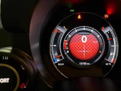 Abarth 695 70ème anniversaire (2020) - Photo 10