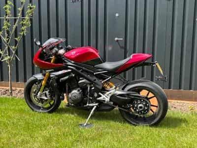 Triumph Street Triple Speed Triple 1200 RR (2024) - Photo 3