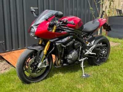 Triumph Street Triple Speed Triple 1200 RR (2024) - Photo 4