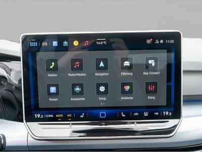 VW Golf (2025) - Photo 7