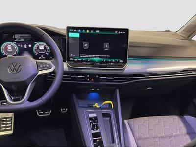 VW Golf (2026) - Photo 14