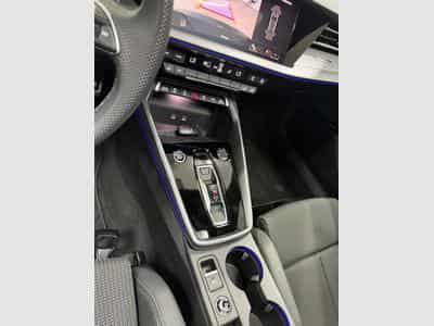 Audi A3 2 L TDI 150 Ps S-line (2024) - Foto 8