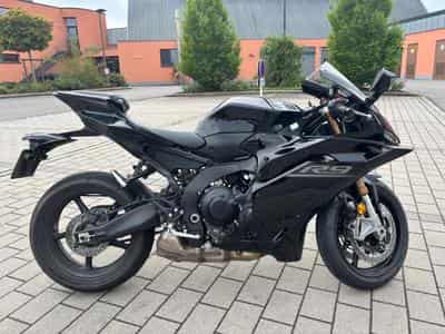 Yamaha YZF-R R9 (2026) - Photo 1