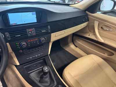 BMW 320 xDrive (2012) - Foto 9