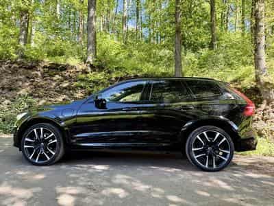 Volvo XC60 T8 R-Design AWD (2021) - Photo 1