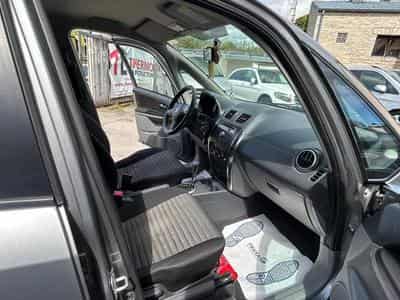 Suzuki SX4 1.6 Automatique 120cv (2013) - Photo 11