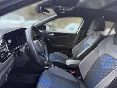 VW T-Roc T-Roc R 4Motion (2023) - Photo 8