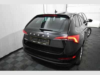 Skoda Scala Scala Ambition, PDC, Navi A., Klima, R-View (2023) - Photo 3