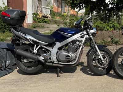 Suzuki GS (2002) - Photo 1