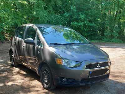 Mitsubishi Colt (2011) - Photo 1
